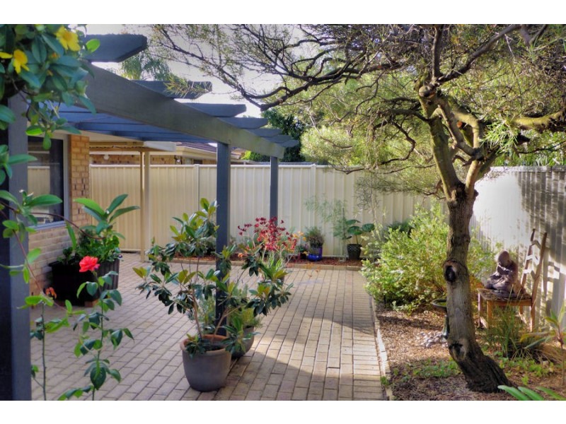 6 Sander Court, Bentley WA 6102