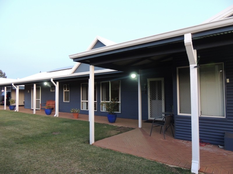 9 Chardonnay Drive, Lower Chittering WA 6084