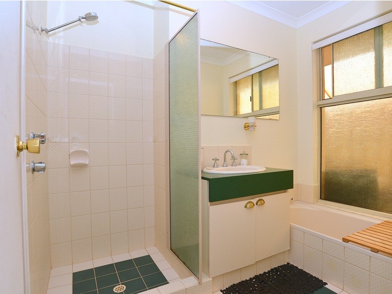 11 Limoges Elbow, Port Kennedy WA 6172