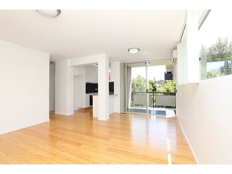 3/90 French Street, Coorparoo QLD 4151