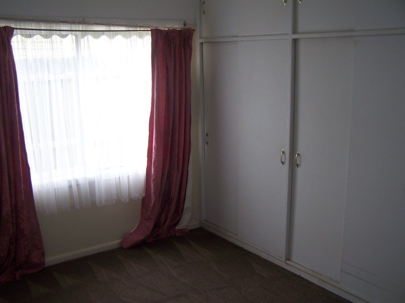 8 Tasman Avenue, Belmont VIC 3216