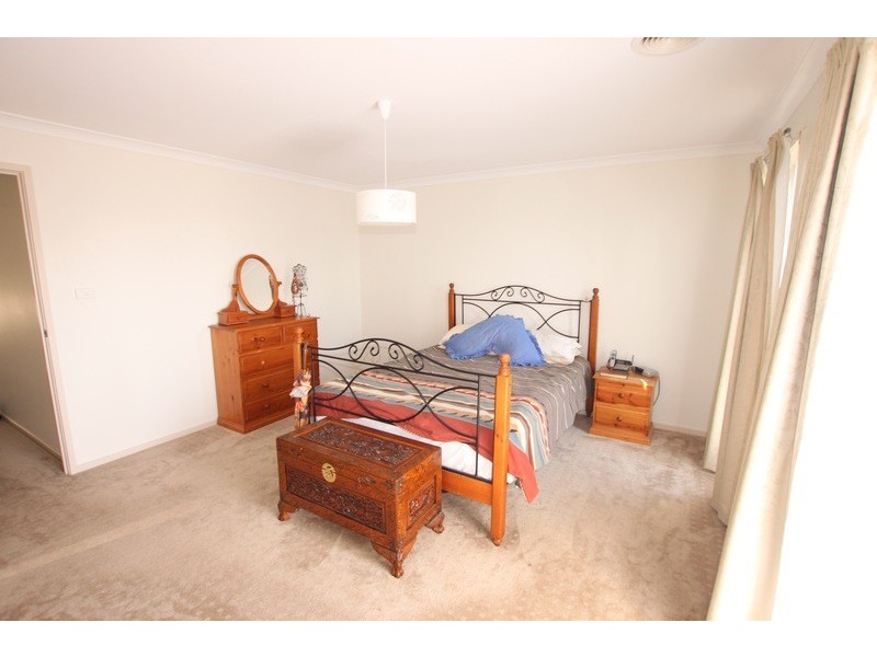 14 Lundie Street, Bungendore NSW 2621