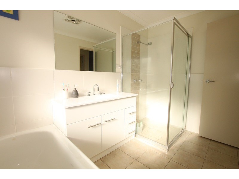 14 Lundie Street, Bungendore NSW 2621