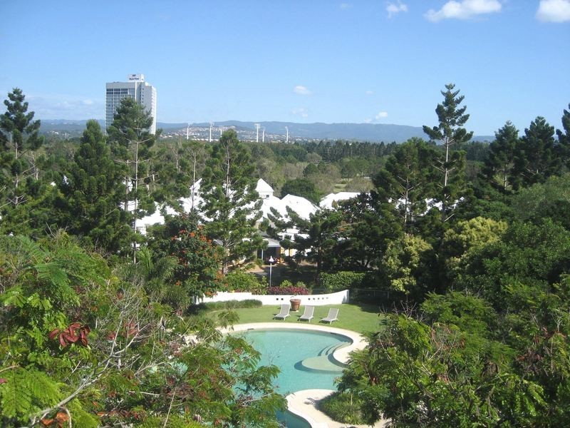 4137/1 Ross Street, Benowa QLD 4217