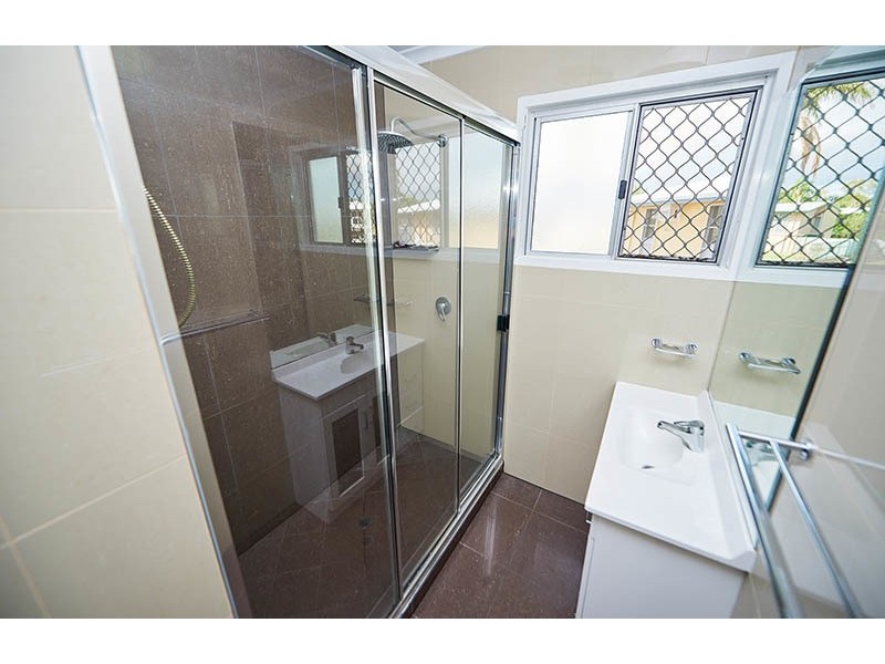 24 Clements Crescent, Vincent QLD 4814