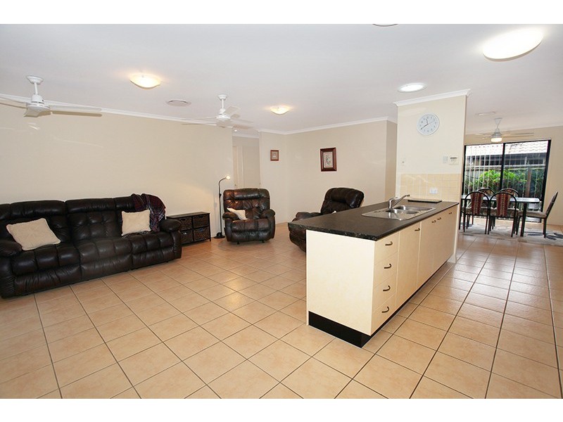 94 Elkhorn Street, Kuluin QLD 4558