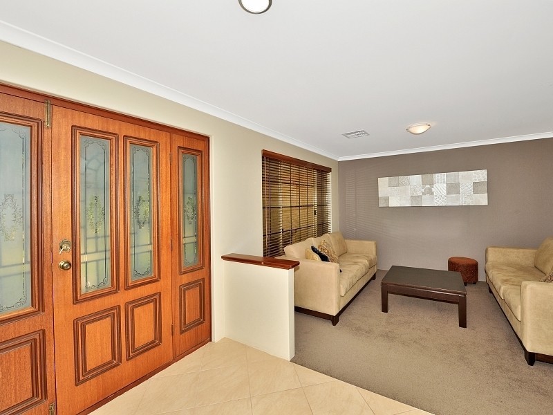 39 Honeytree Place, Falcon WA 6210