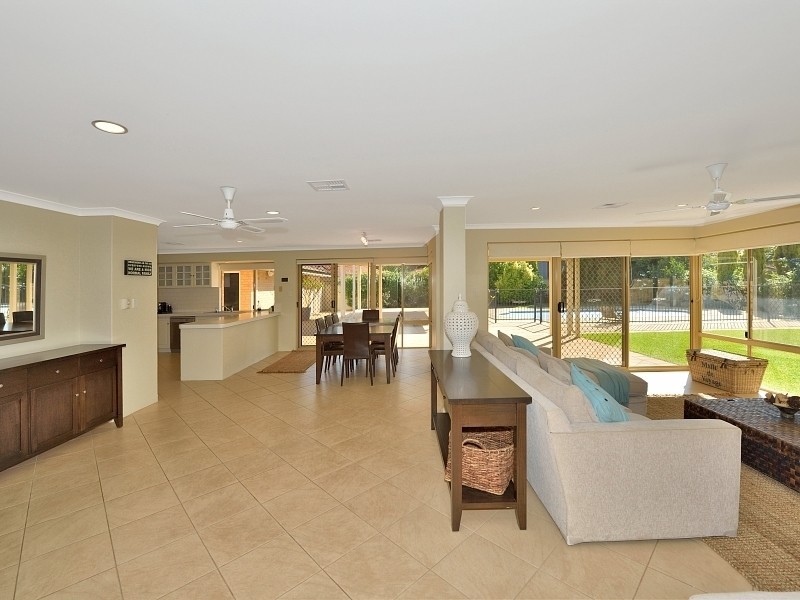 39 Honeytree Place, Falcon WA 6210