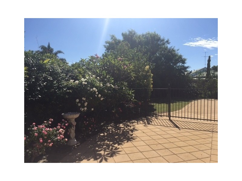 39 Honeytree Place, Falcon WA 6210