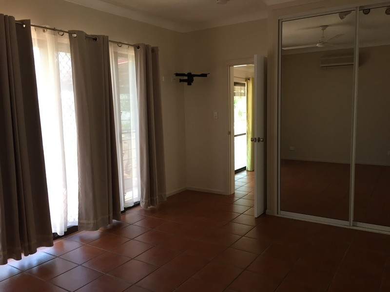 194 Mount Low Parkway, Mount Low QLD 4818