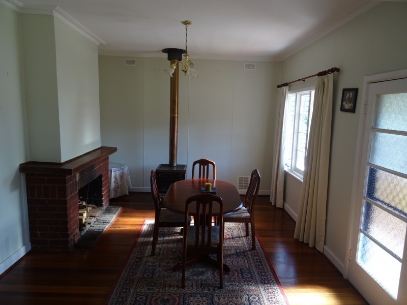 13 Parry Street, Denmark WA 6333