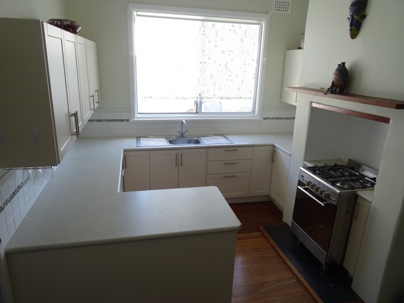 13 Parry Street, Denmark WA 6333