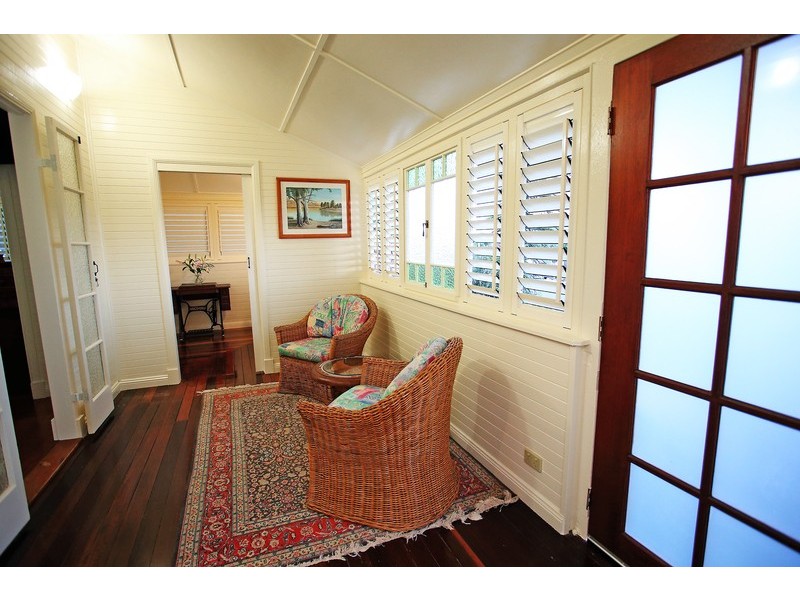 23 Ralston Street, West End QLD 4810