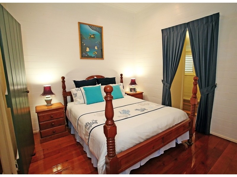 23 Ralston Street, West End QLD 4810