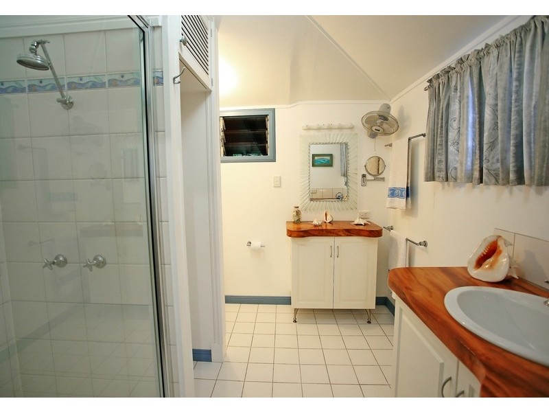 23 Ralston Street, West End QLD 4810