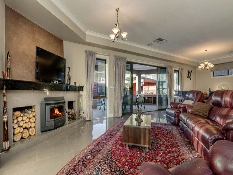 19 Eden Court, South Morang VIC 3752