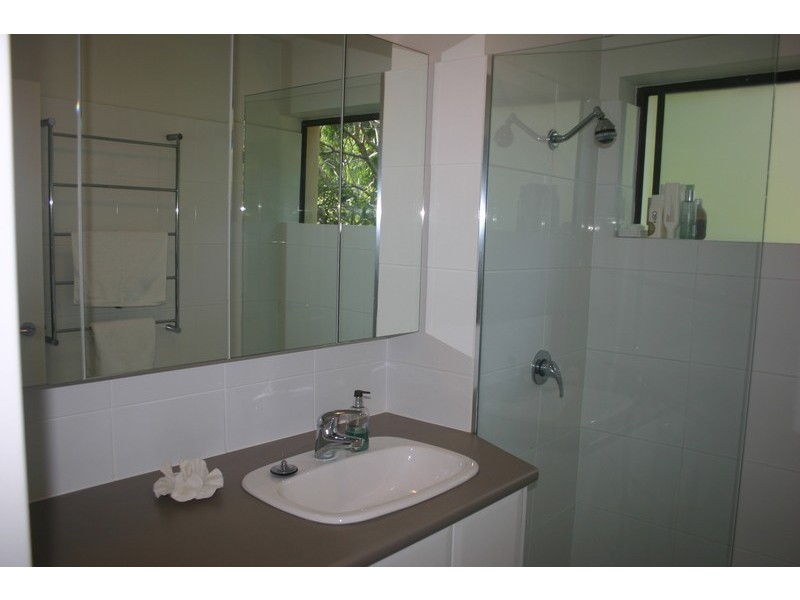 1/48 Elizabeth St, Toowong QLD 4066