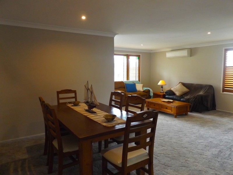 6 Bailey Street, Brightwaters NSW 2264