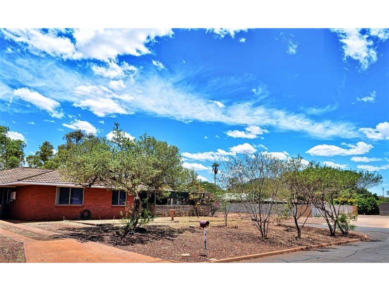 394 Acalypha Street, Tom Price WA 6751