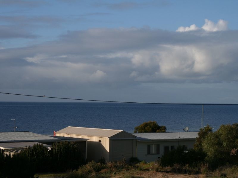 4 Chapman road, Rogues Point SA 5571