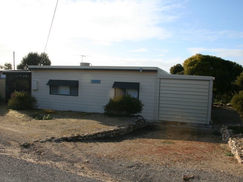 4 Chapman road, Rogues Point SA 5571