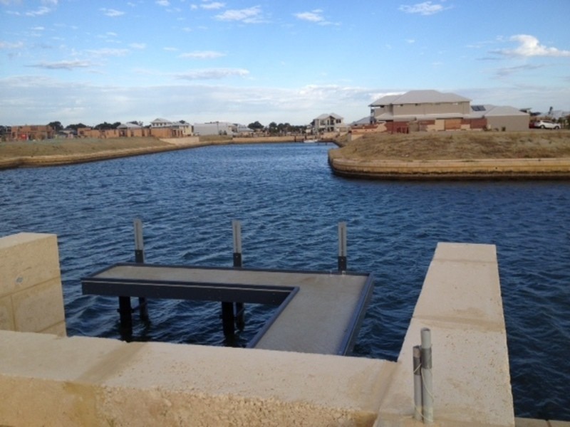 35 Europa Place, Dudley Park WA 6210