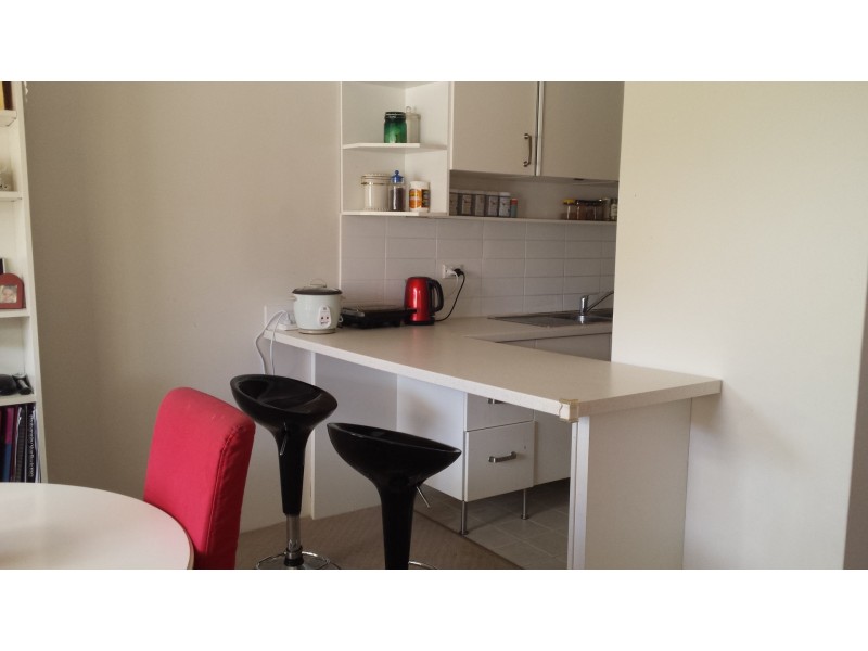 8/8 Merope Close, Rockingham WA 6168