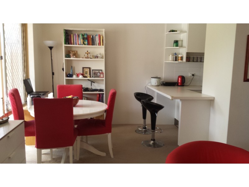 8/8 Merope Close, Rockingham WA 6168