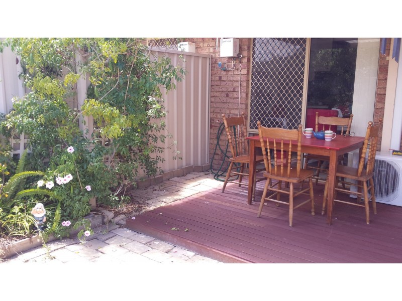 8/8 Merope Close, Rockingham WA 6168