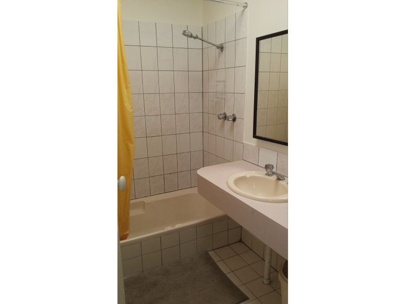 8/8 Merope Close, Rockingham WA 6168