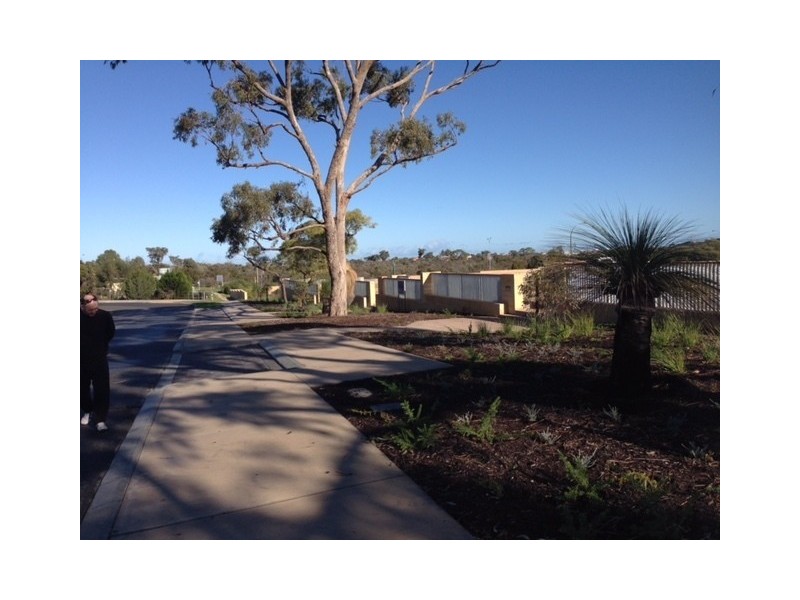 9B Emerald Way, Carine WA 6020