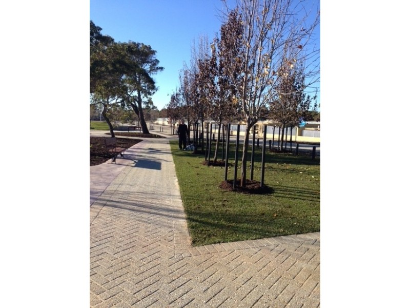 9B Emerald Way, Carine WA 6020