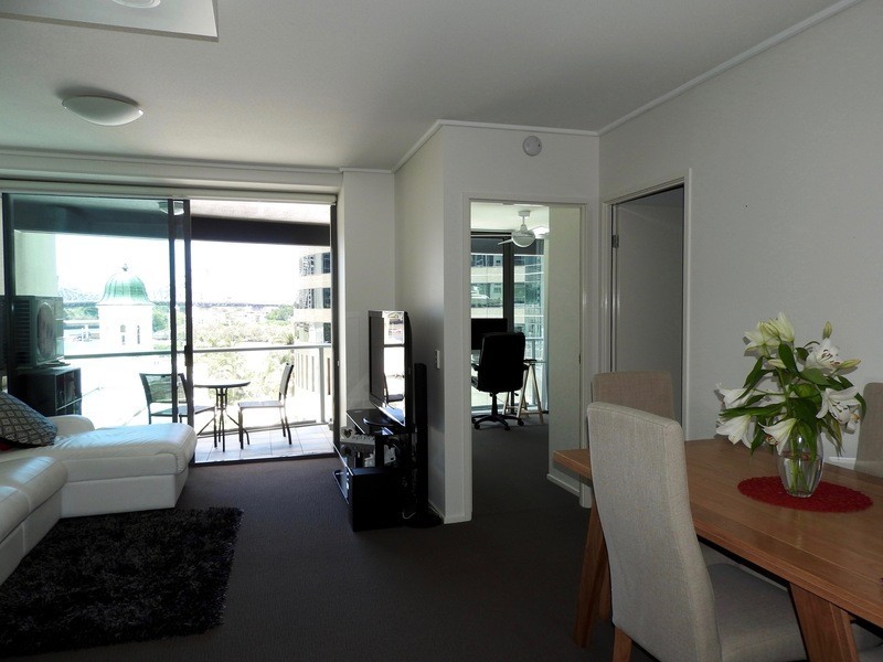 64/26 Felix St, Brisbane City QLD 4000
