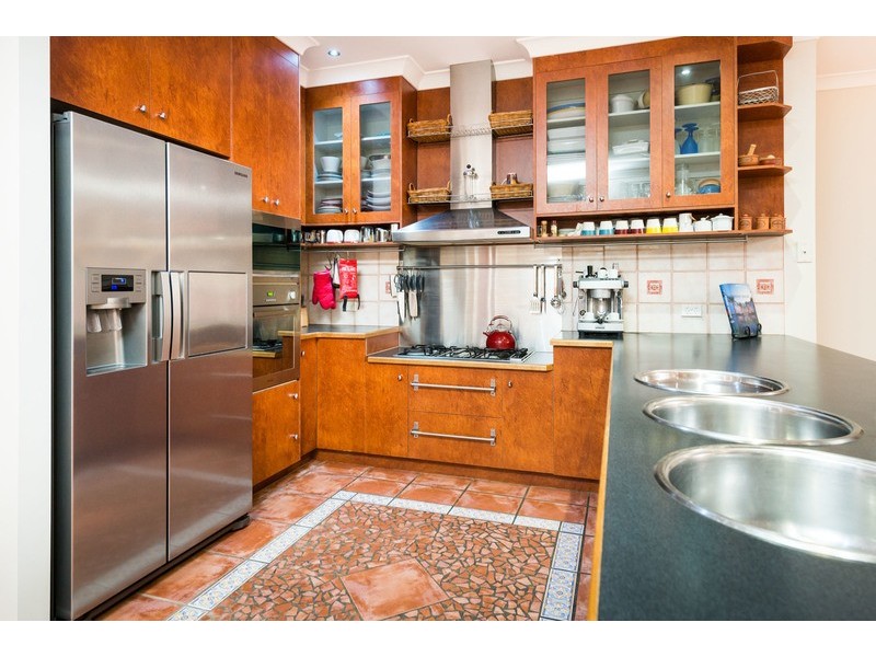 25 Oak Place, Mackenzie QLD 4156