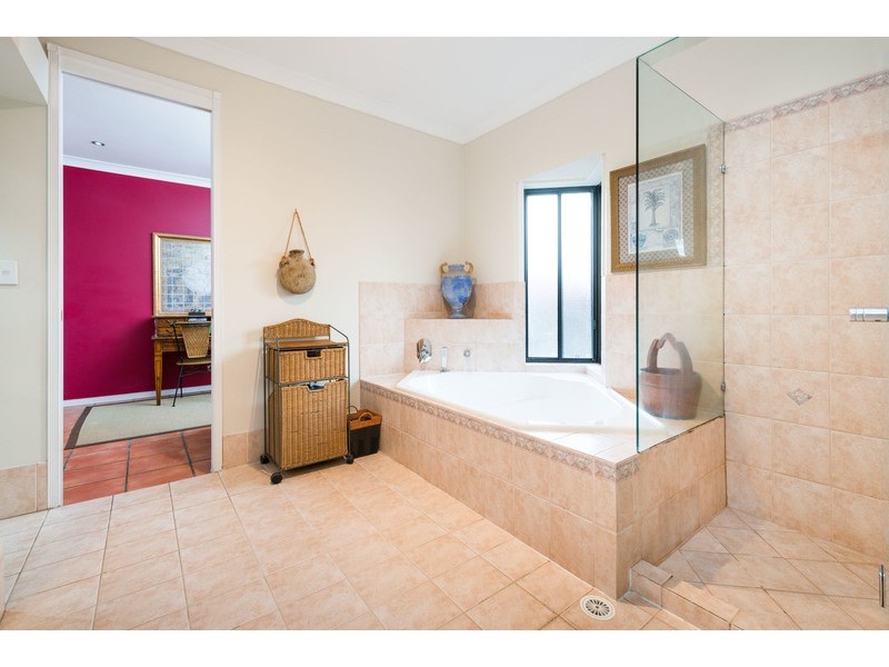25 Oak Place, Mackenzie QLD 4156
