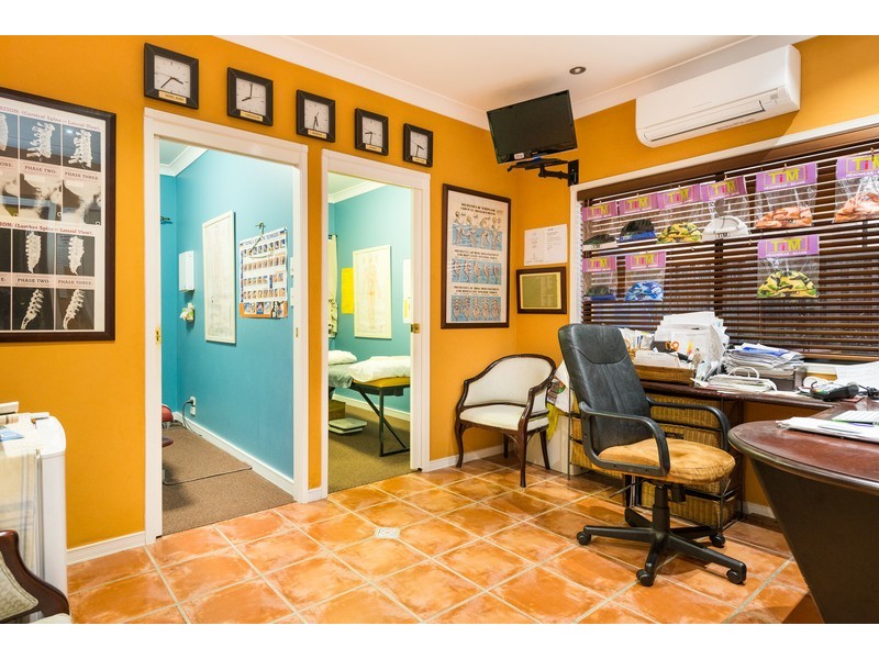 25 Oak Place, Mackenzie QLD 4156