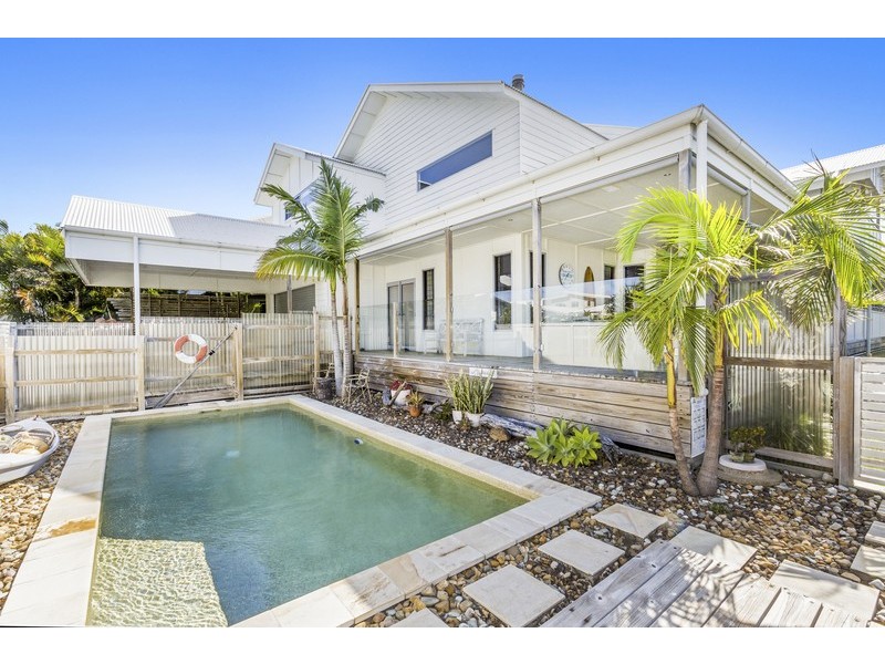 2 Petrel Place, Casuarina NSW 2487