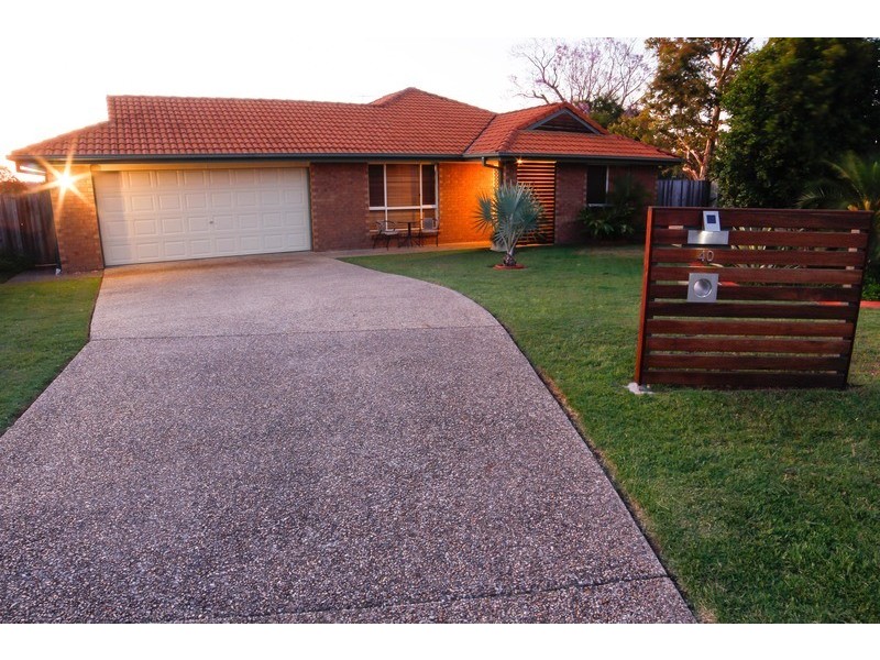40  Vanessa Court, Camira QLD 4300