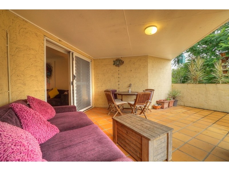 2/17-19  Nelson Street, Yeronga QLD 4104