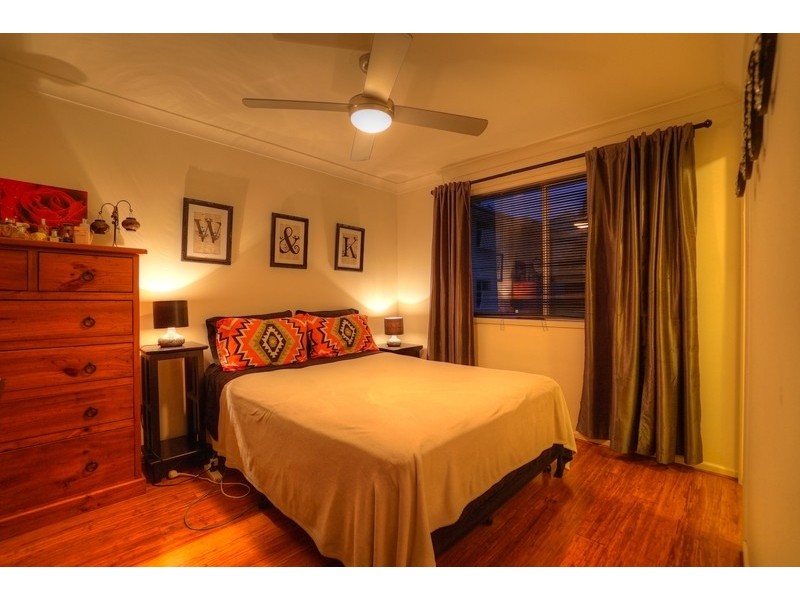 2/17-19  Nelson Street, Yeronga QLD 4104