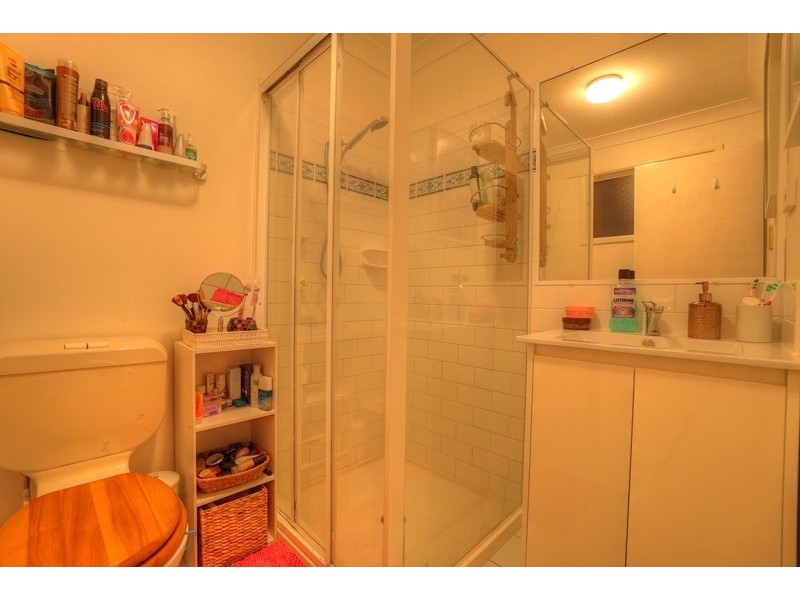 2/17-19  Nelson Street, Yeronga QLD 4104