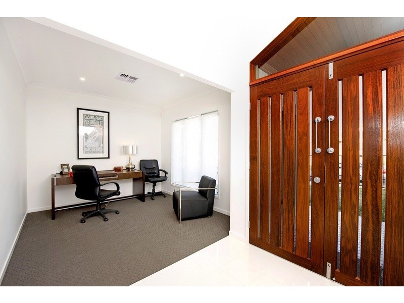 4 Wildwood Crescent, Jimboomba QLD 4280