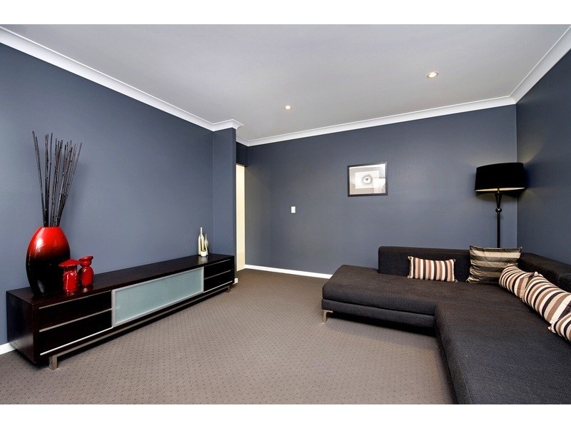 4 Wildwood Crescent, Jimboomba QLD 4280