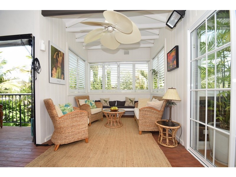 25 Woolstencraft Street, Shoalhaven Heads NSW 2535