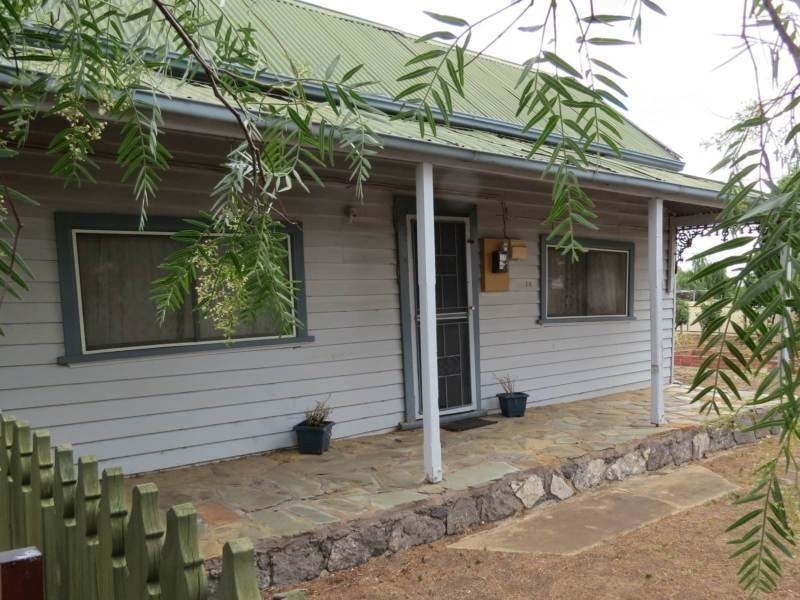 18 Fraser Street, Maryborough VIC 3465