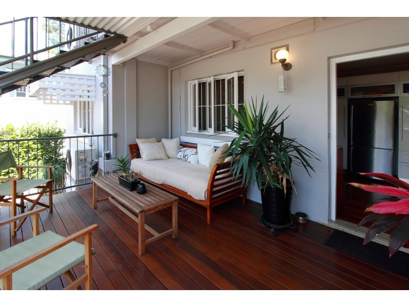 2/30 Cleveland Terrace, Townsville City QLD 4810