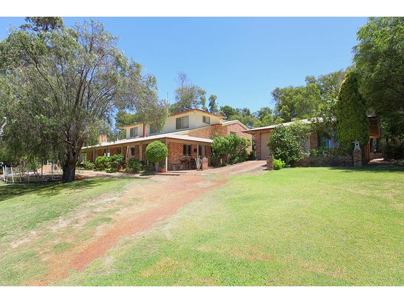 6 Dreys Place, Gelorup WA 6230