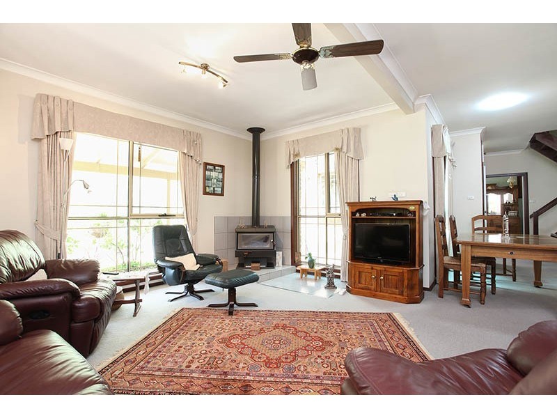 6 Dreys Place, Gelorup WA 6230