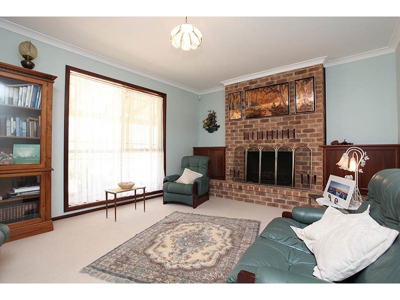 6 Dreys Place, Gelorup WA 6230