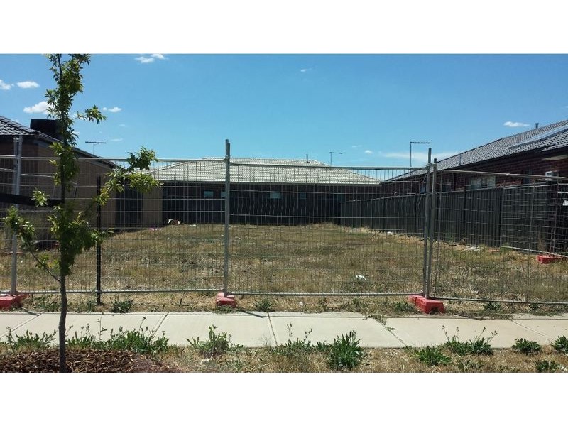 8 Risdon Circuit, Tarneit VIC 3029